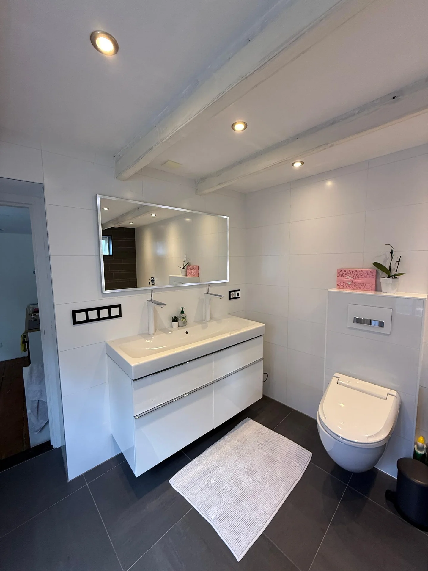 Foto van de Kamer gelegen aan de Spuistraat in Amsterdam