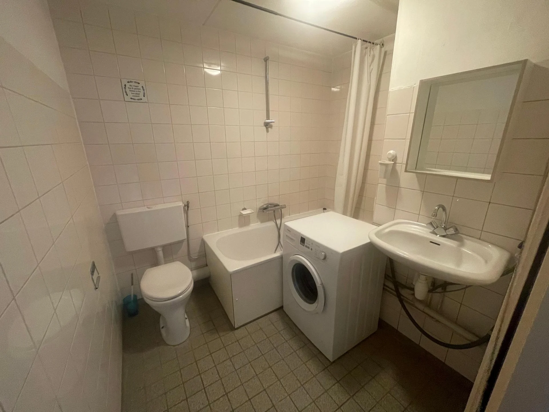 Foto van de Kamer gelegen aan de Topaasstraat in Groningen