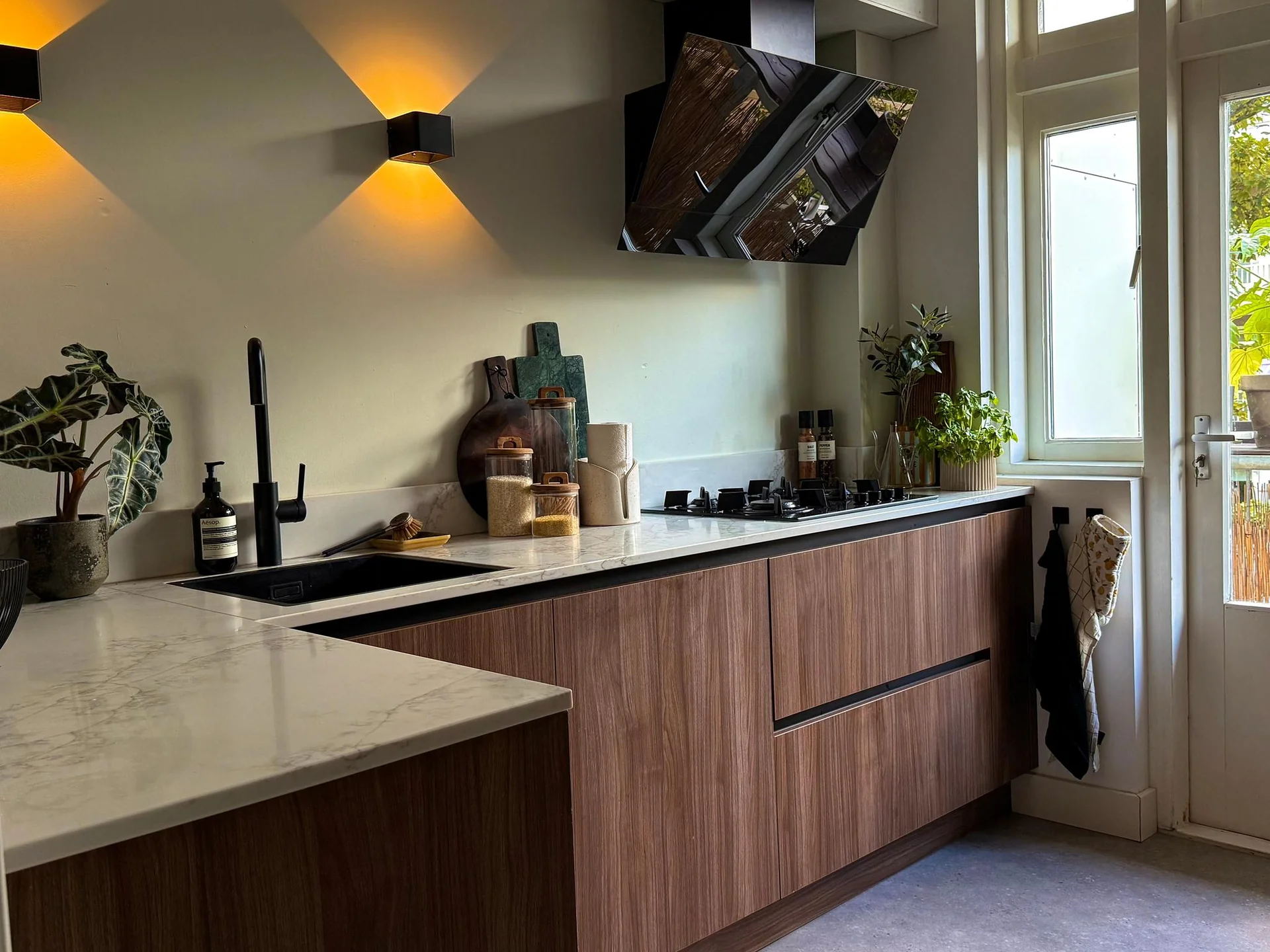 Foto van de Appartement gelegen aan de Jan van Galenstraat in Amsterdam