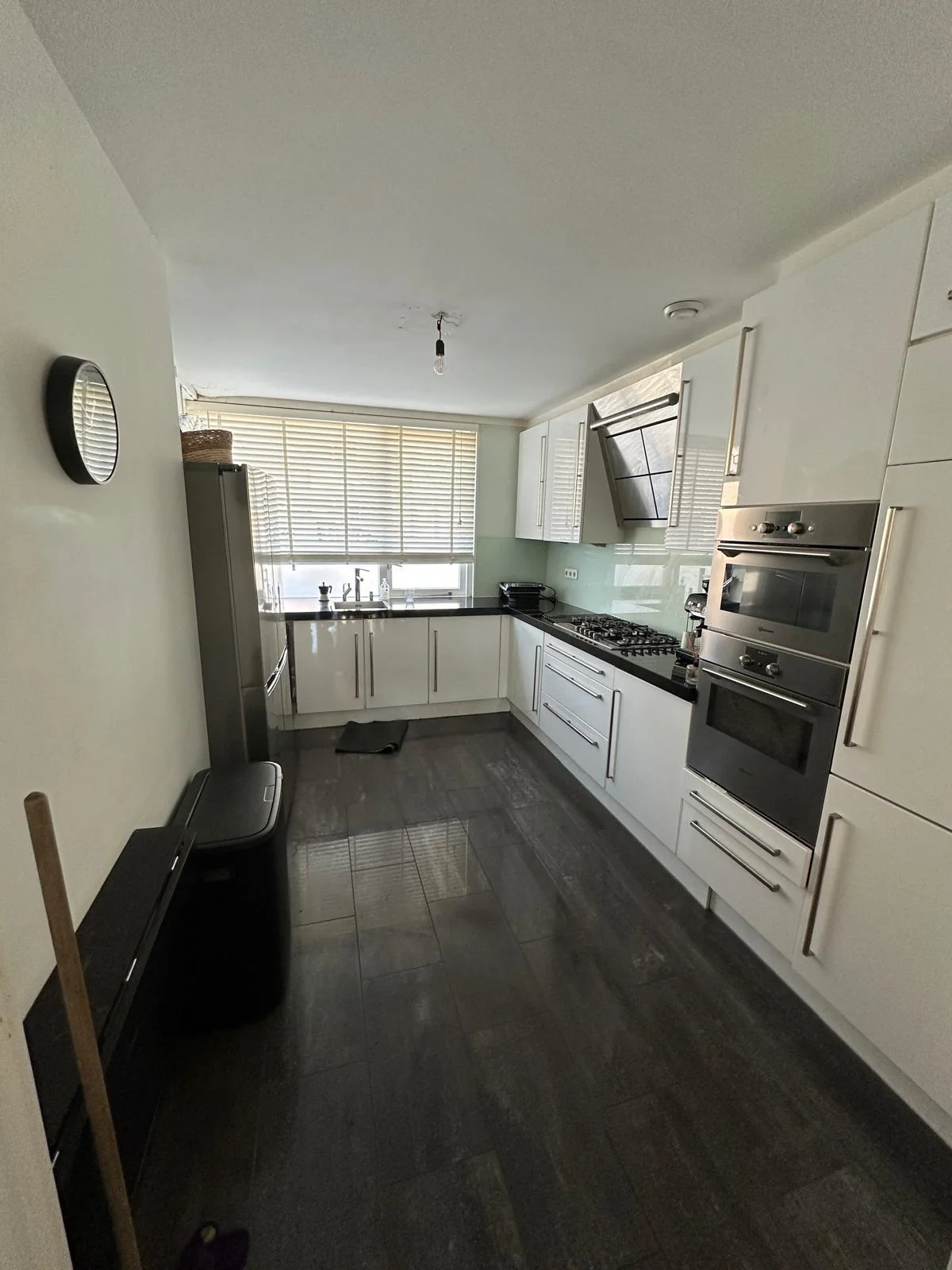 Foto van de Kamer gelegen aan de A.J. Koejemansstraat in Amsterdam