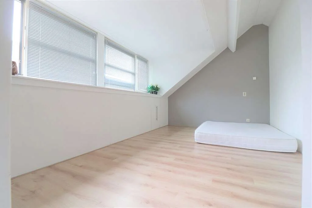 Foto van de Appartement gelegen aan de Mgr.dr. H. Poelslaan in Amstelveen