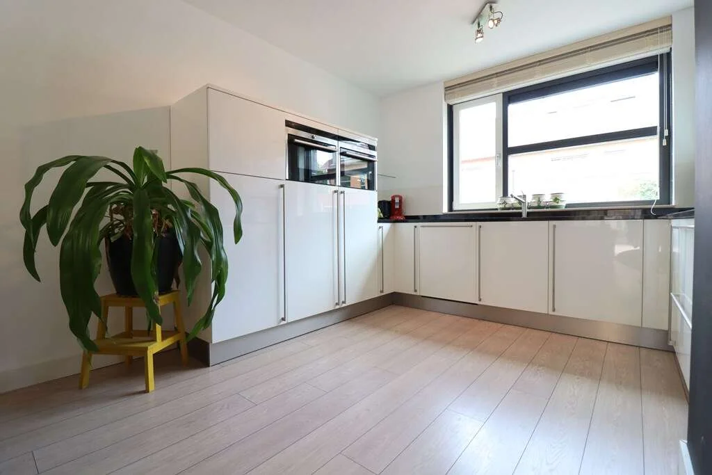 Foto van de Appartement gelegen aan de Mgr.dr. H. Poelslaan in Amstelveen