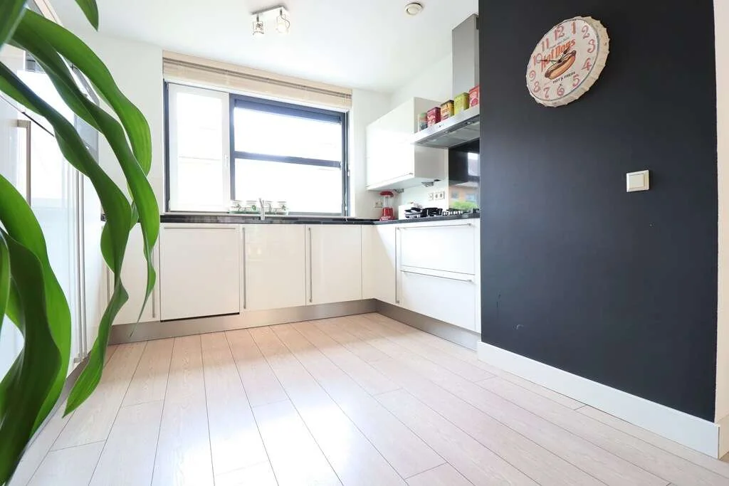 Foto van de Appartement gelegen aan de Mgr.dr. H. Poelslaan in Amstelveen