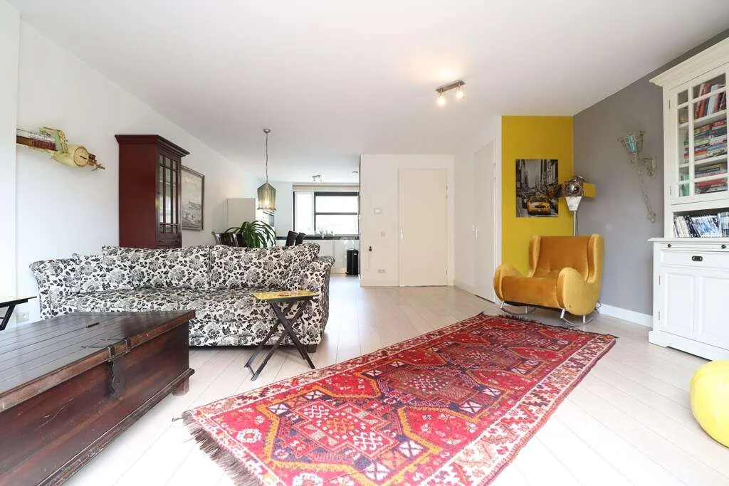 Foto van de Appartement gelegen aan de Mgr.dr. H. Poelslaan in Amstelveen