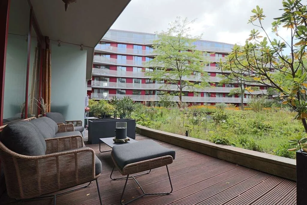 Foto van de Appartement gelegen aan de Carolina MacGillavrylaan in Amsterdam