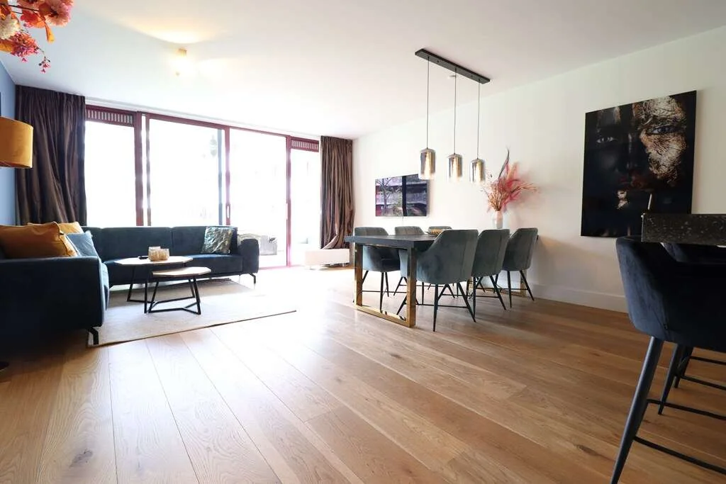 Foto van de Appartement gelegen aan de Carolina MacGillavrylaan in Amsterdam