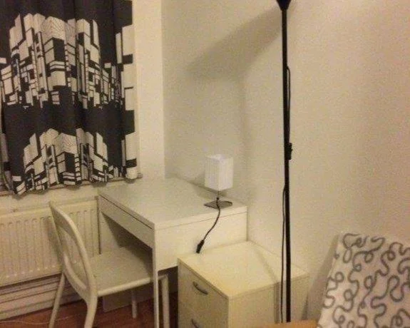 Foto van de Kamer gelegen aan de Sint-Janstraat in Rotterdam
