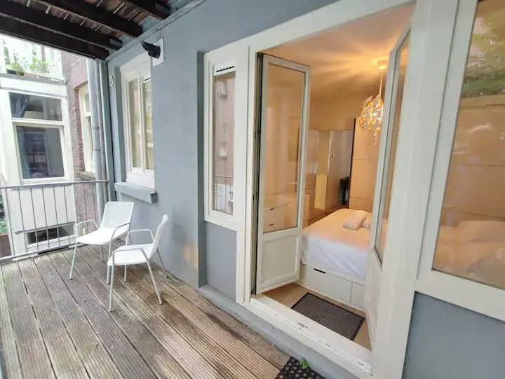 Foto van de Appartement gelegen aan de Rustenburgerstraat in Amsterdam