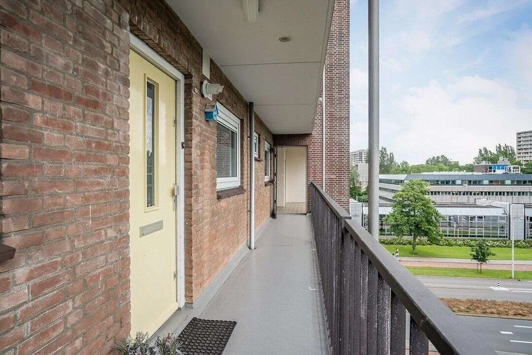 Foto van de Appartement gelegen aan de Mr. G. Groen van Prinstererlaan in Amstelveen