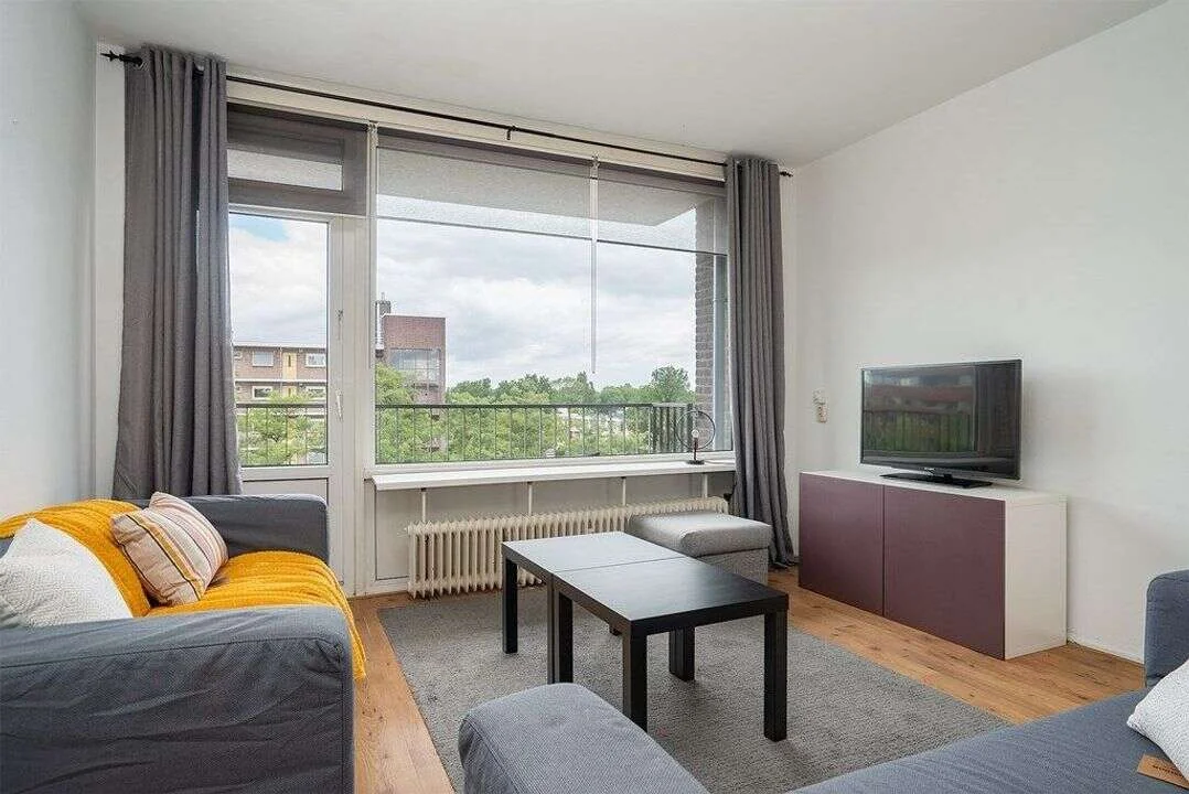Foto van de Appartement gelegen aan de Mr. G. Groen van Prinstererlaan in Amstelveen
