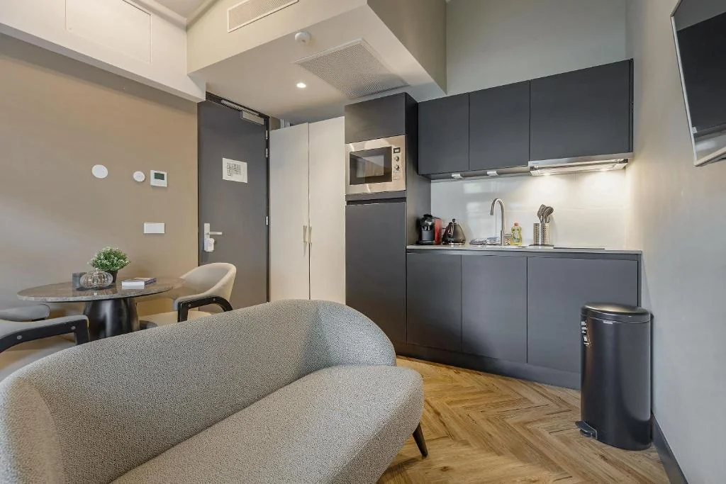 Foto van de Studio gelegen aan de Anton Waldorpstraat in Amsterdam