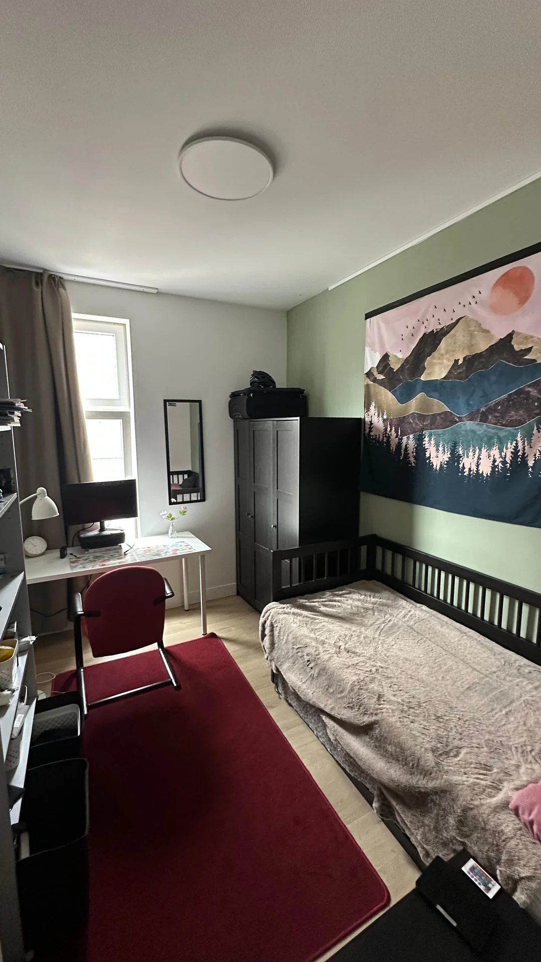 Foto van de Kamer gelegen aan de Professor Kamerlingh Onneslaan in Schiedam