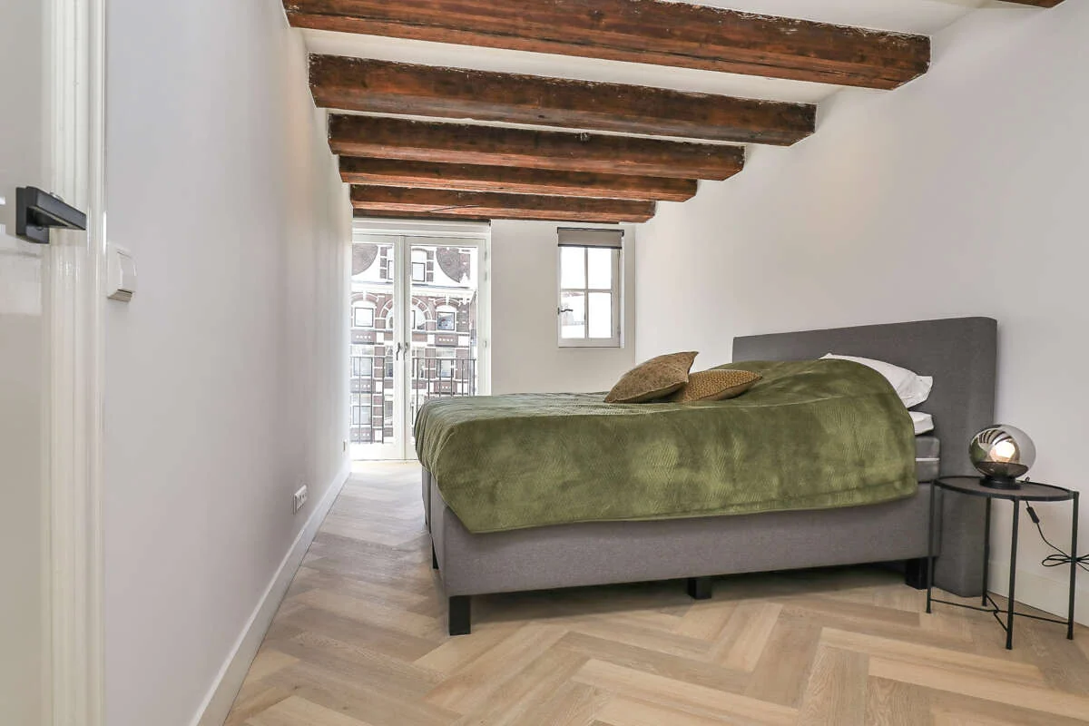 Foto van de Appartement gelegen aan de Nieuwezijds Voorburgwal in Amsterdam