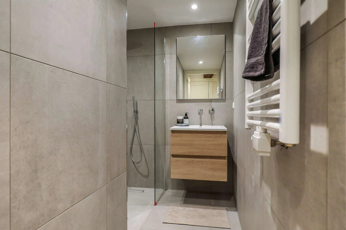 Foto van de Appartement gelegen aan de Nieuwezijds Voorburgwal in Amsterdam