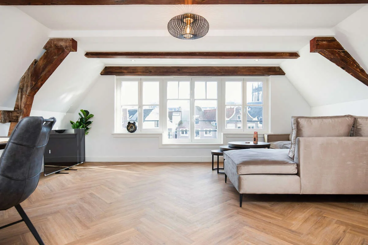 Foto van de Appartement gelegen aan de Nieuwezijds Voorburgwal in Amsterdam