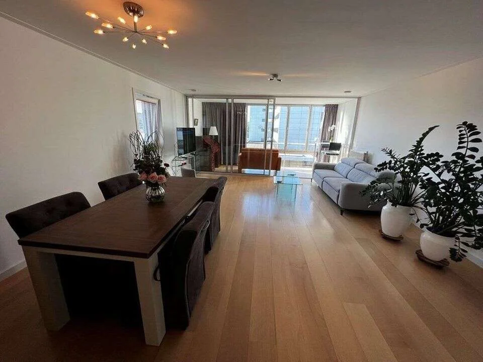 Foto van de Appartement gelegen aan de Arent Janszoon Ernststraat in Amsterdam