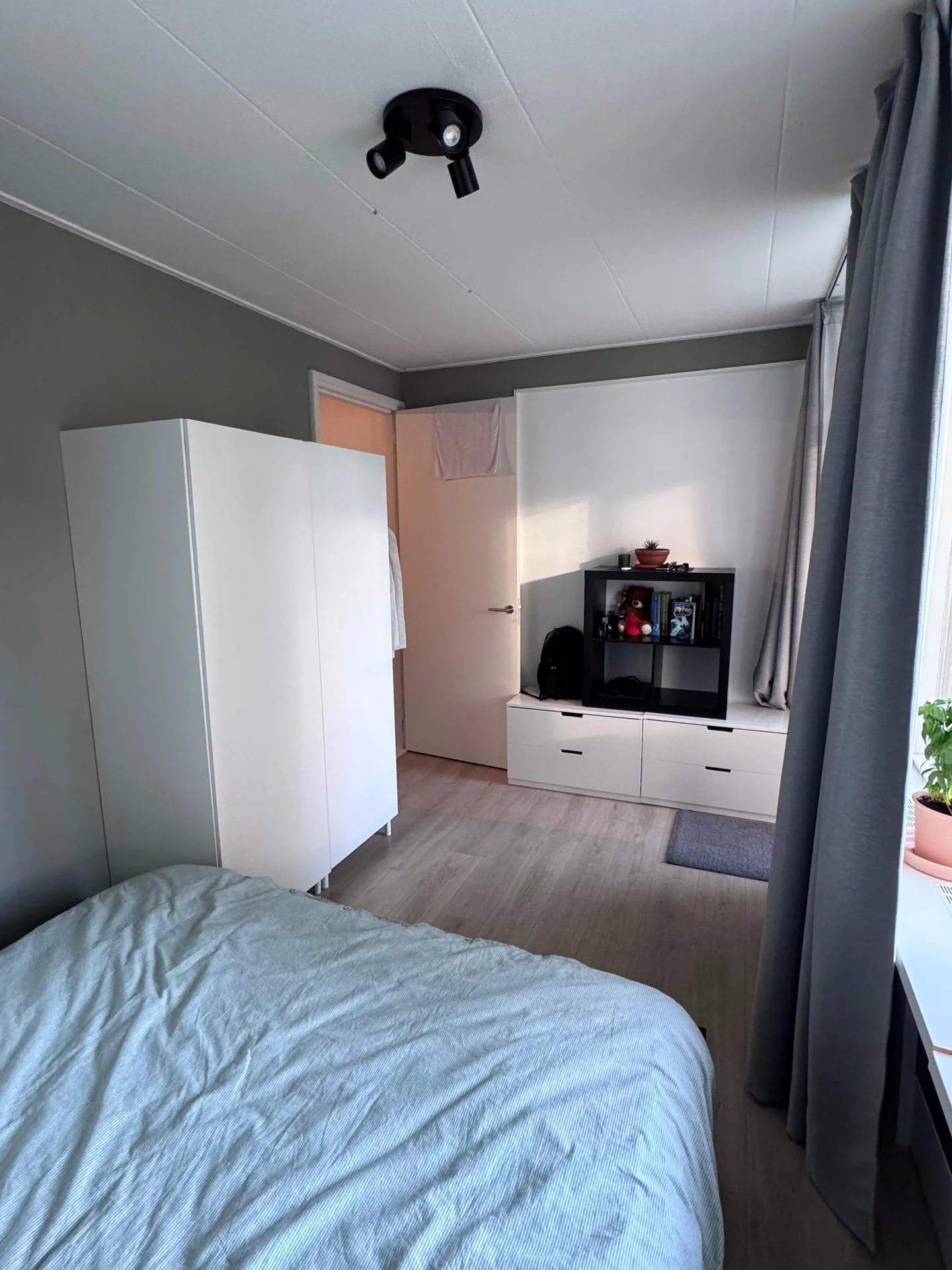 Foto van de Kamer gelegen aan de Sluisplein in Ouderkerk aan de Amstel