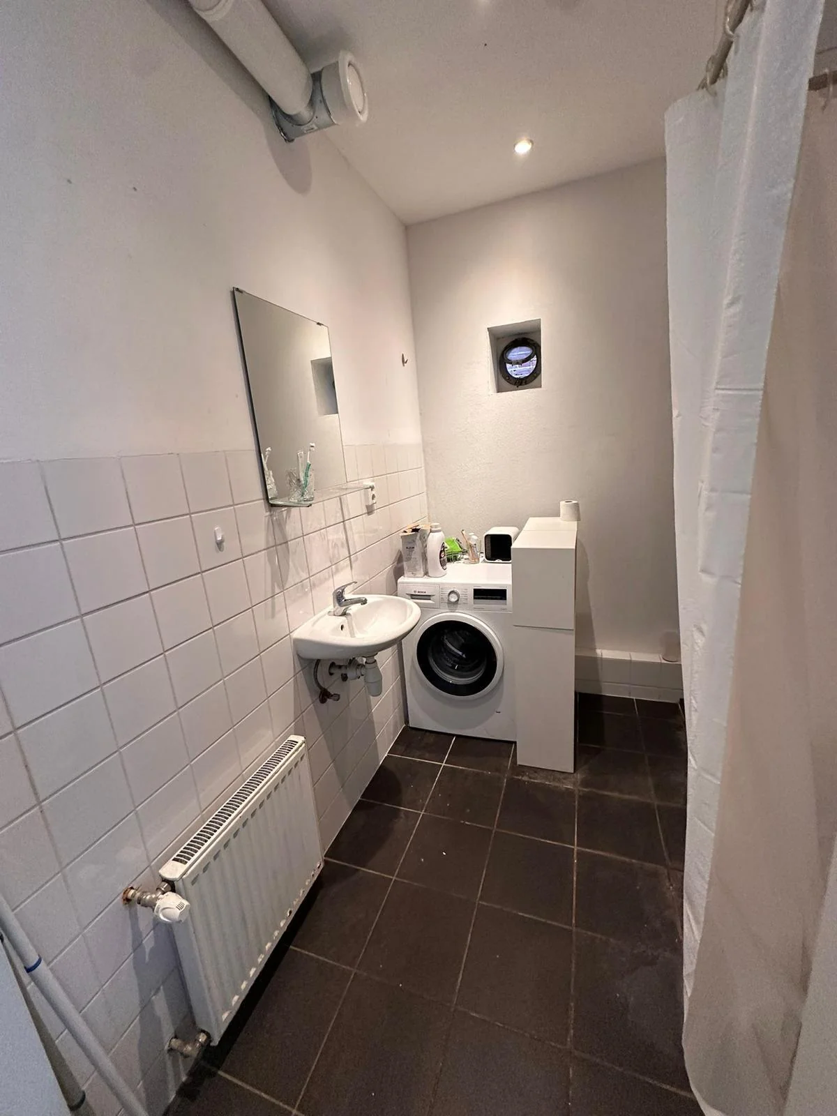 Foto van de Kamer gelegen aan de Riouwstraat in Groningen