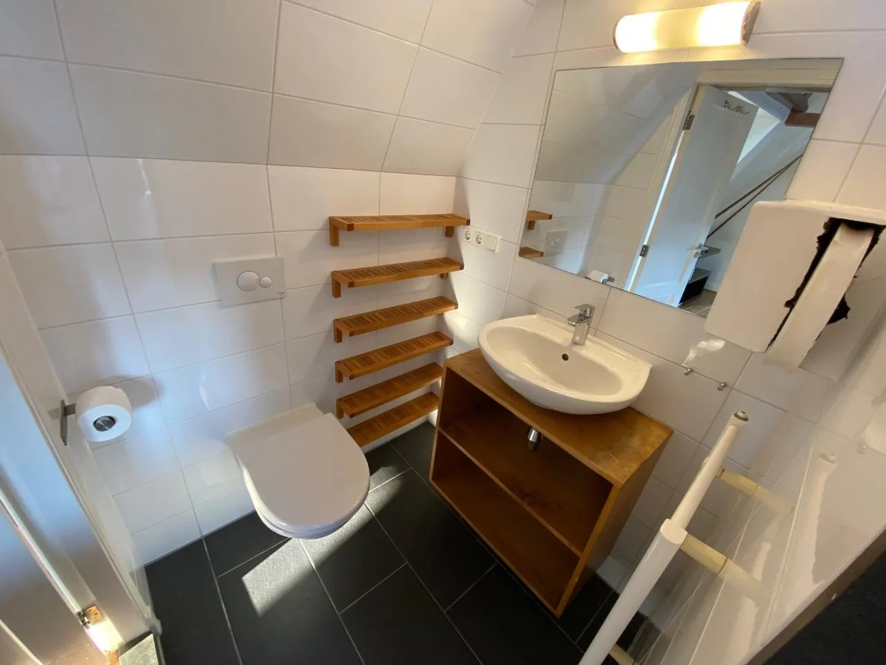 Foto van de Appartement gelegen aan de Nieuwezijds Voorburgwal in Amsterdam