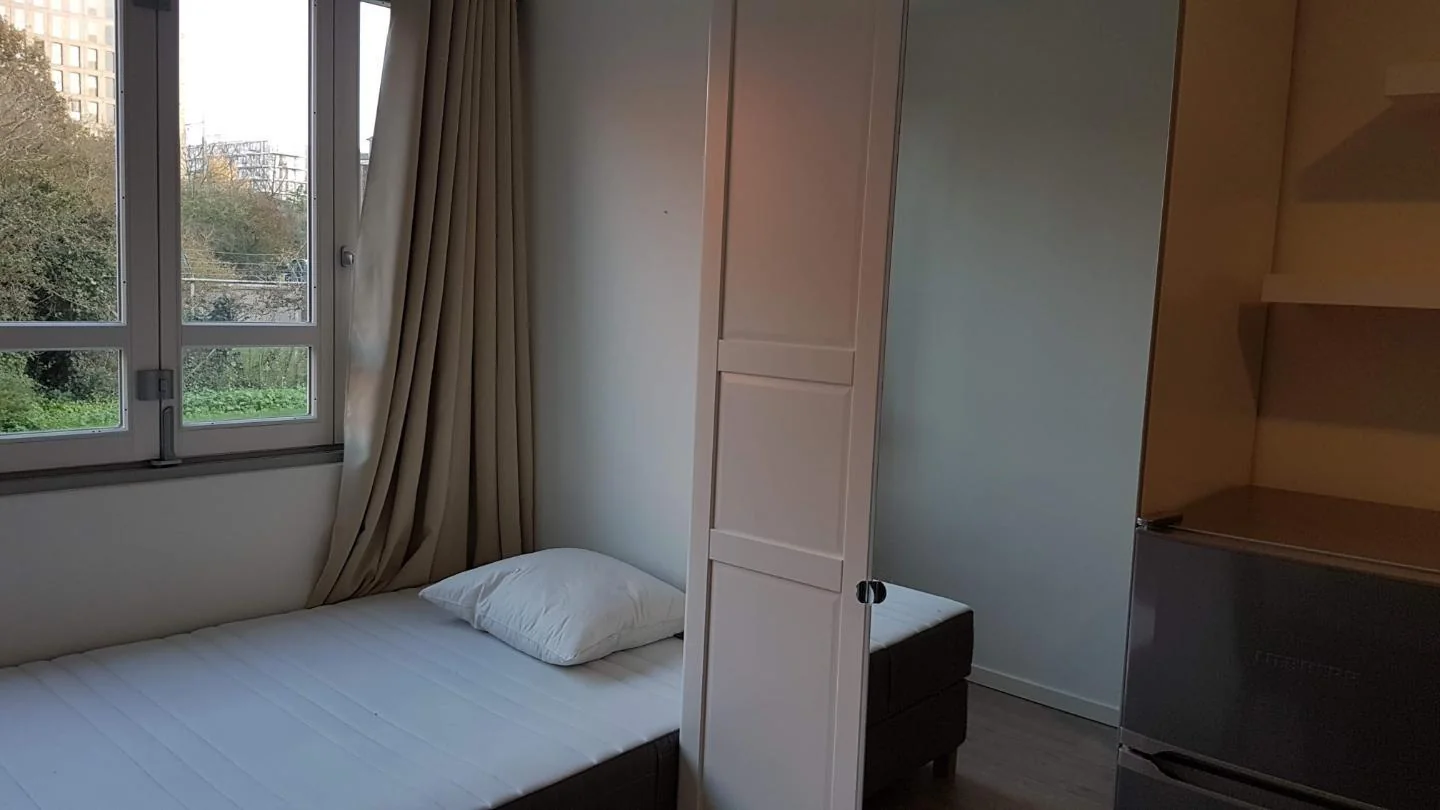 Foto van de Studio gelegen aan de Johan Broedeletstraat in Amsterdam