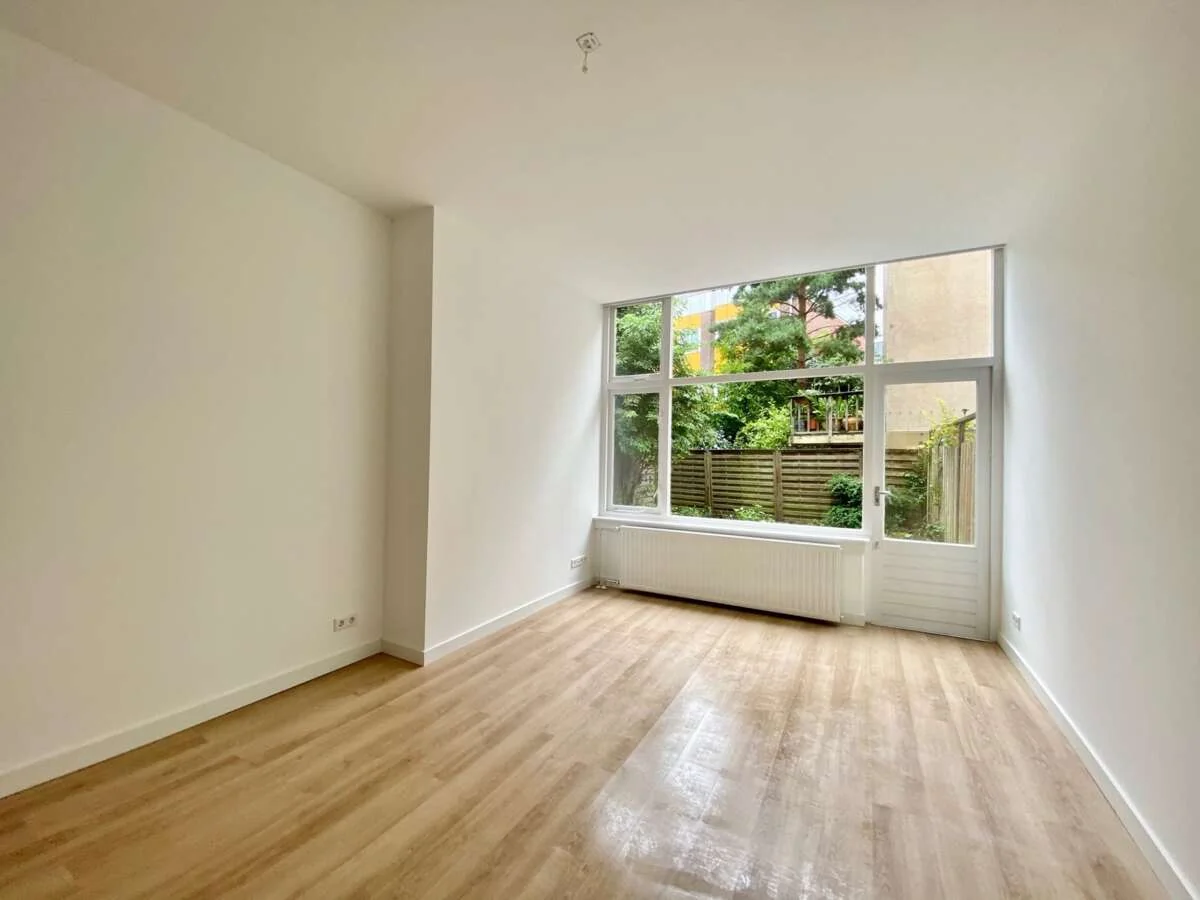 Foto van de Appartement gelegen aan de Mathenesserlaan in Rotterdam