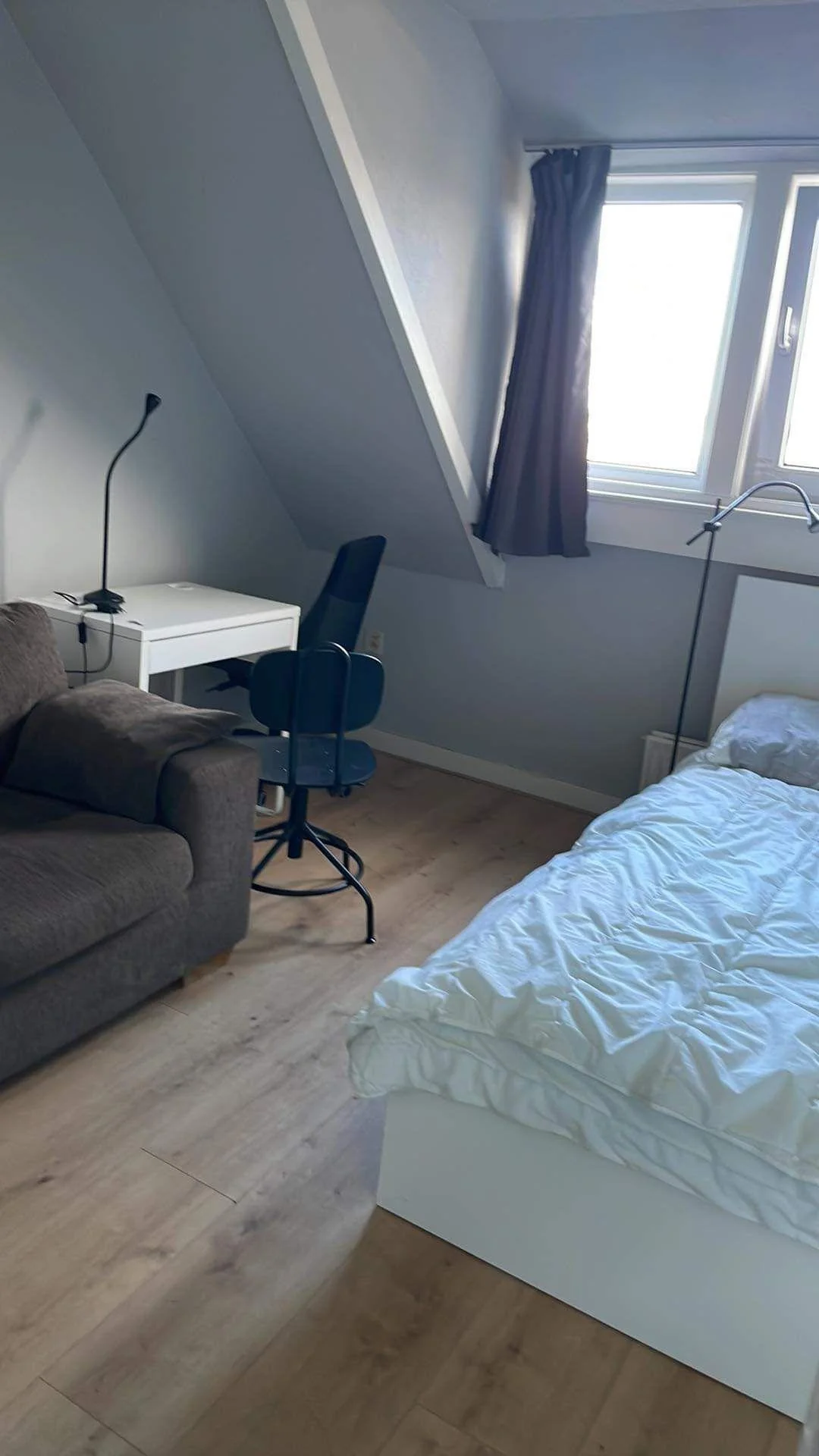 Foto van de Kamer gelegen aan de Hugo de Grootstraat in Delft