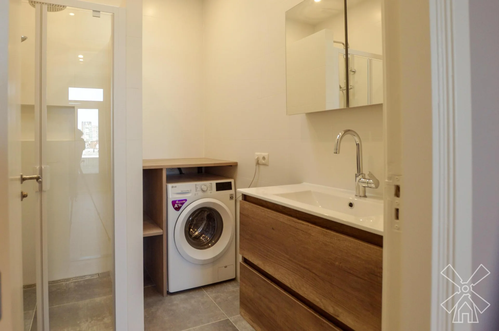 Foto van de Kamer gelegen aan de Goeverneurlaan in Den Haag