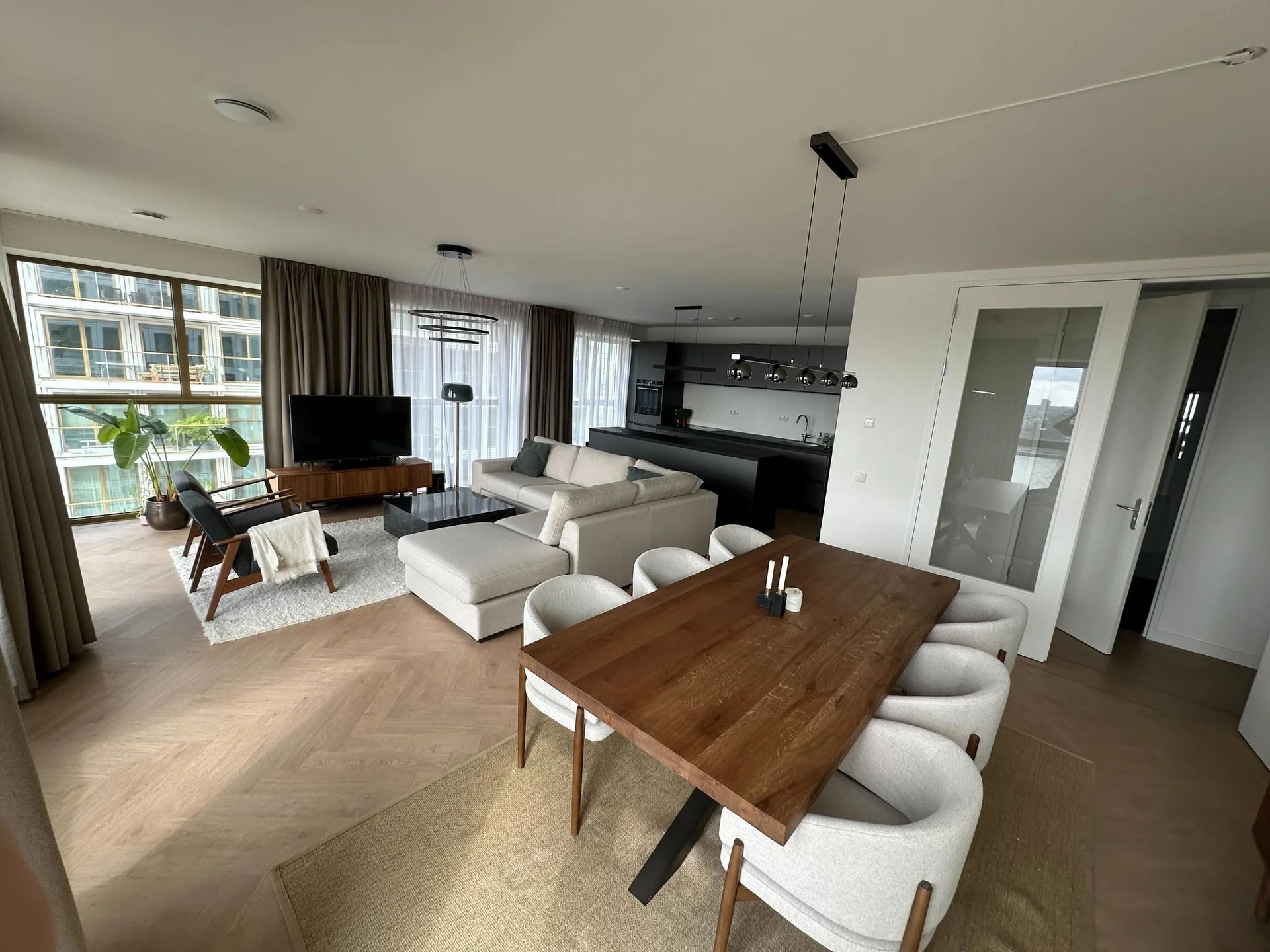 Foto van de Appartement gelegen aan de Gedempte Zalmhaven in Rotterdam