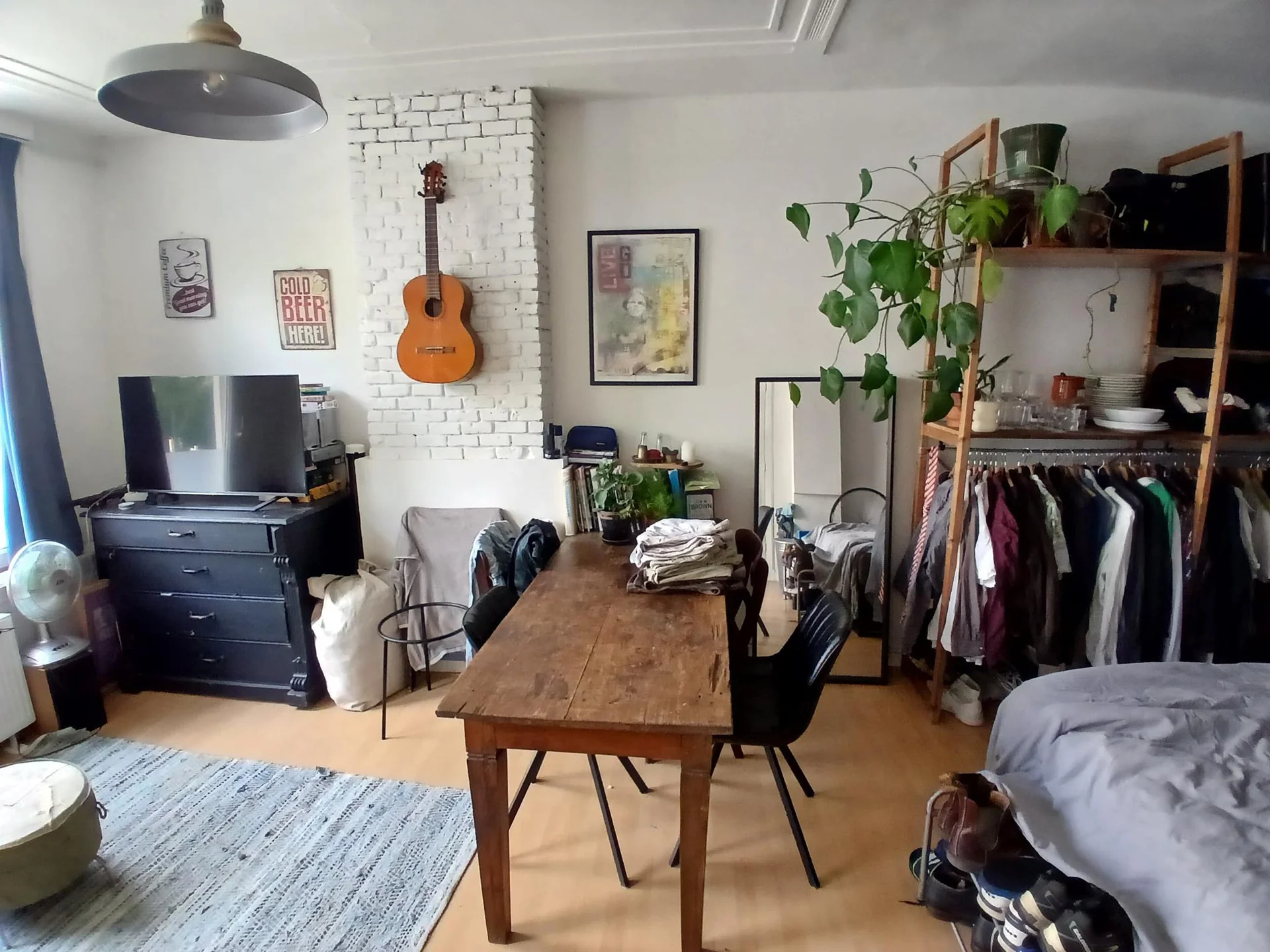 Foto van de Kamer gelegen aan de Woelwijkstraat in Rotterdam