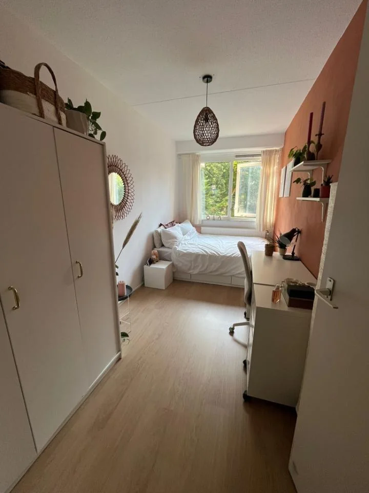 Foto van de Kamer gelegen aan de Burgemeester Patijnlaan in Den Haag