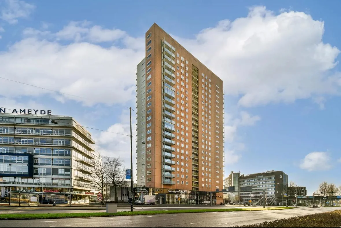 Foto van de Appartement gelegen aan de Strevelsweg in Rotterdam