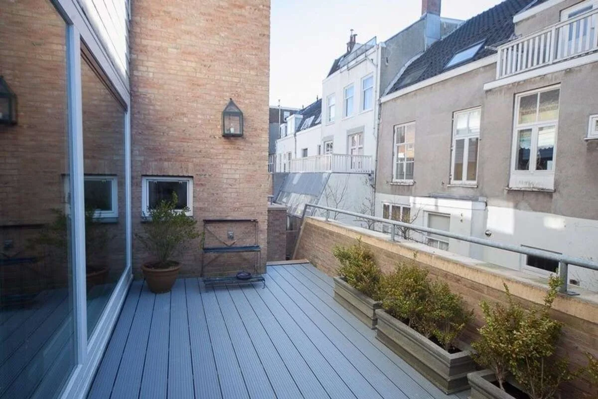 Foto van de Appartement gelegen aan de Laan van Roos en Doorn in Den Haag