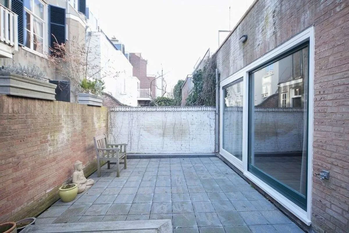 Foto van de Appartement gelegen aan de Laan van Roos en Doorn in Den Haag