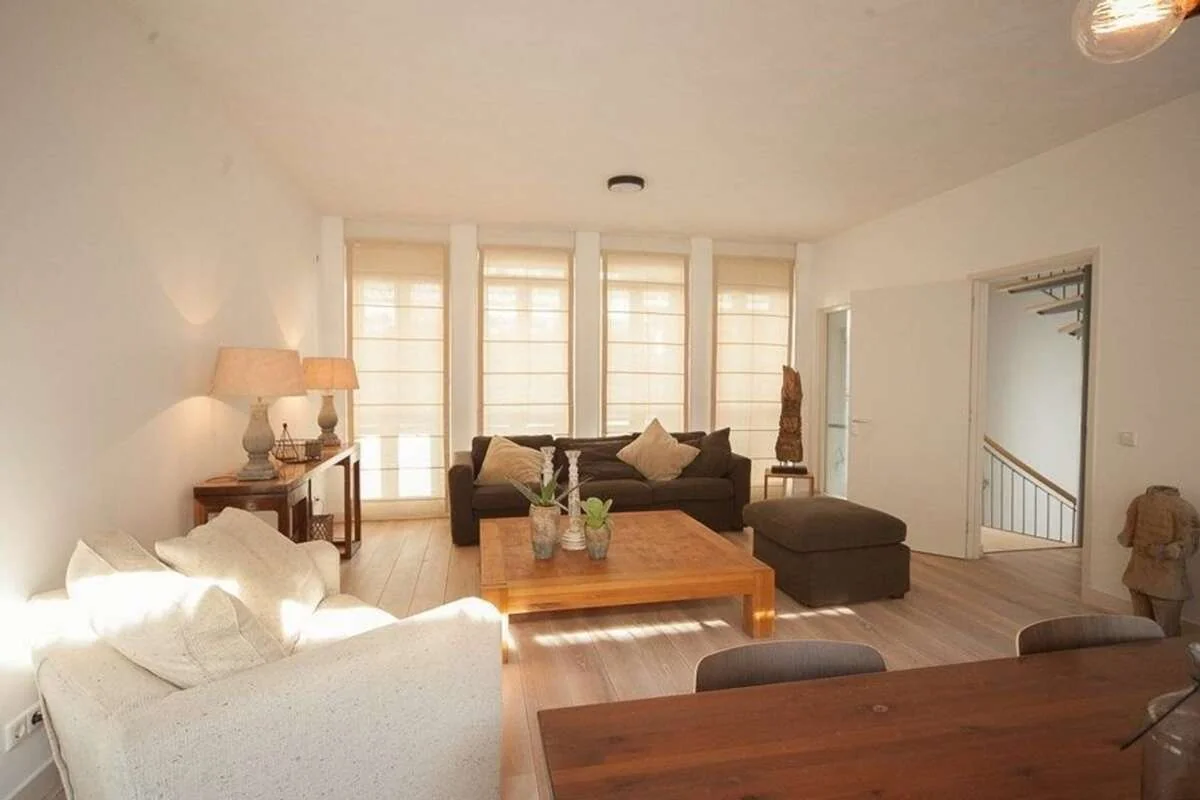 Foto van de Appartement gelegen aan de Laan van Roos en Doorn in Den Haag