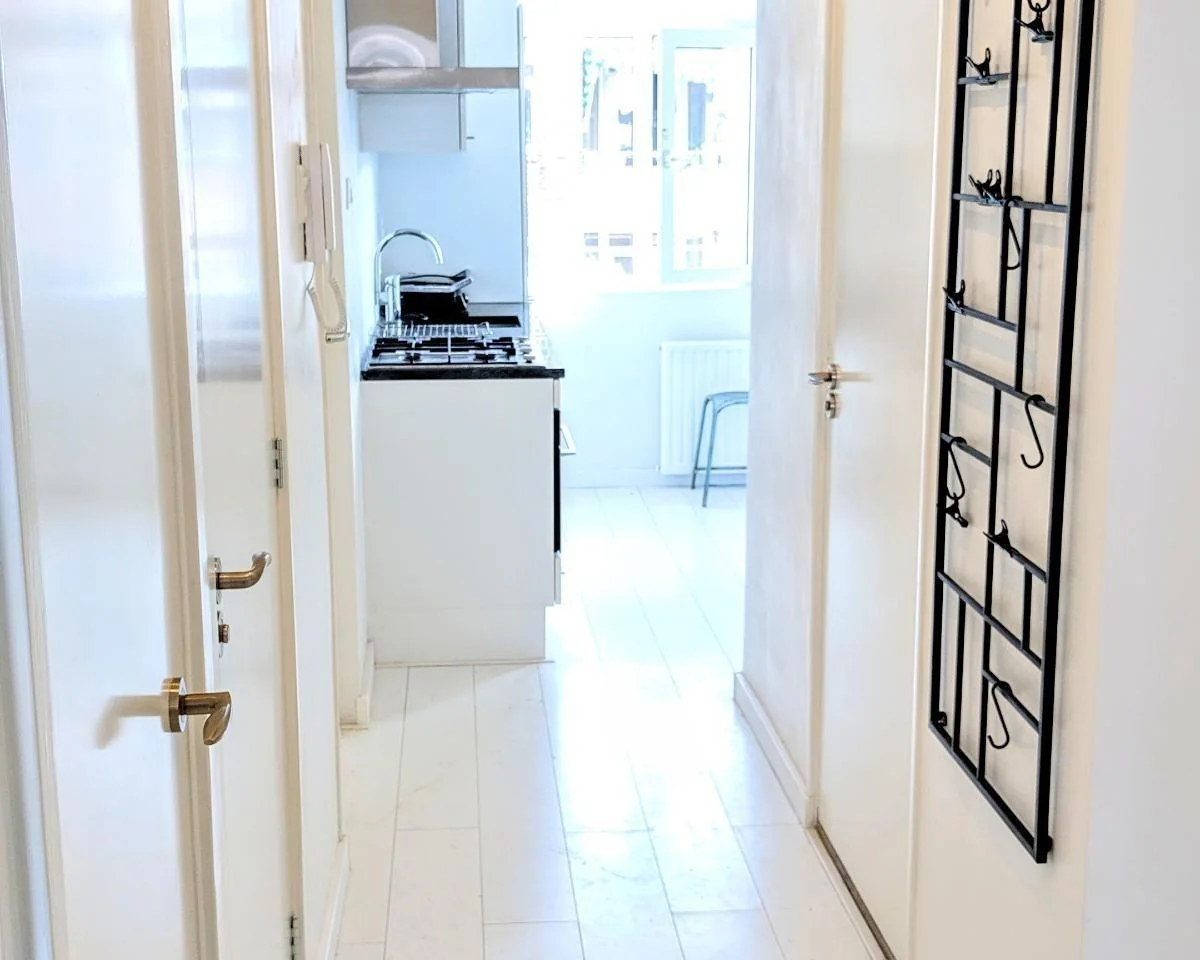 Foto van de Kamer gelegen aan de Van Oestendestraat in Rotterdam