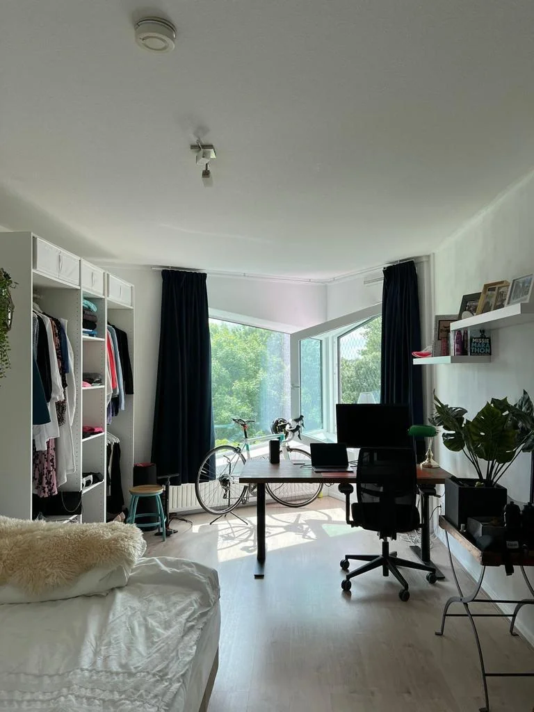 Foto van de Kamer gelegen aan de Balthasar van der Polweg in Delft
