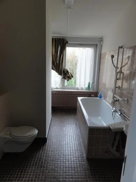 Foto van de Kamer gelegen aan de Westelijk Halfrond in Amstelveen