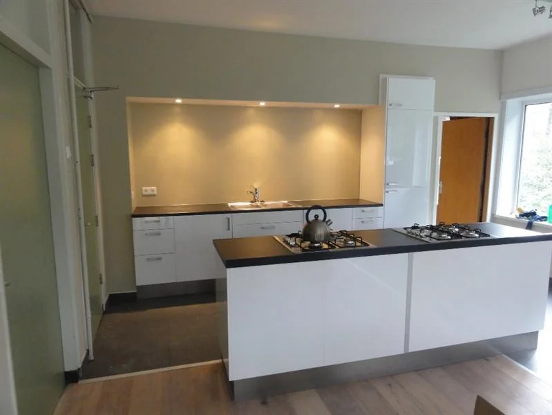 Foto van de Kamer gelegen aan de Westelijk Halfrond in Amstelveen