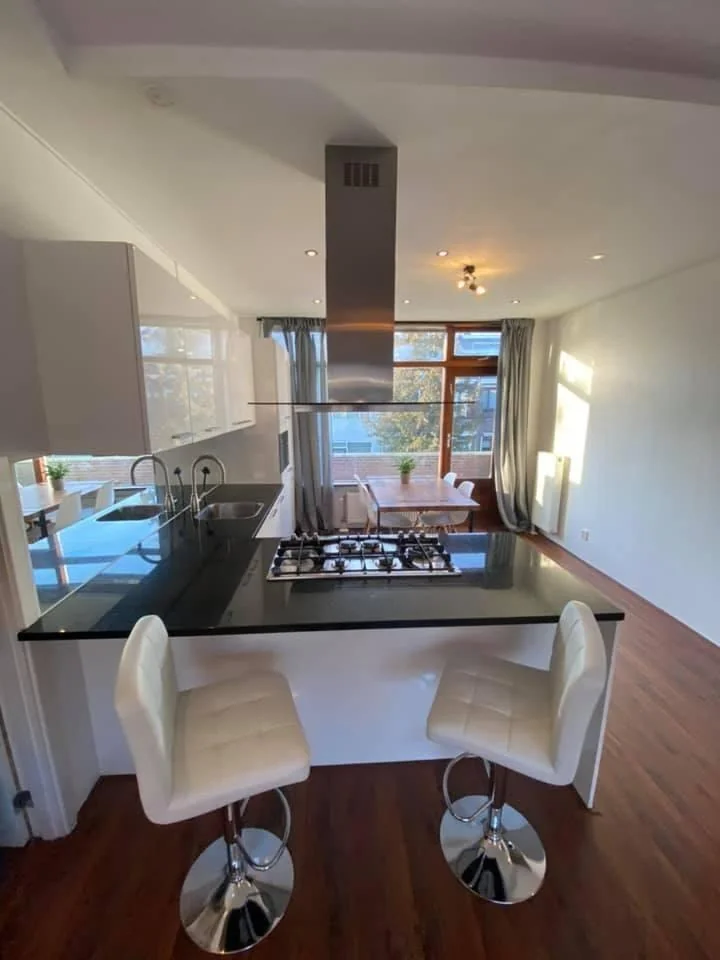 Foto van de Kamer gelegen aan de Jaersveltstraat in Rotterdam