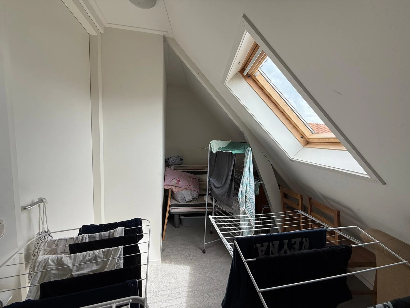 Foto van de Kamer gelegen aan de Zwanestraat in Groningen