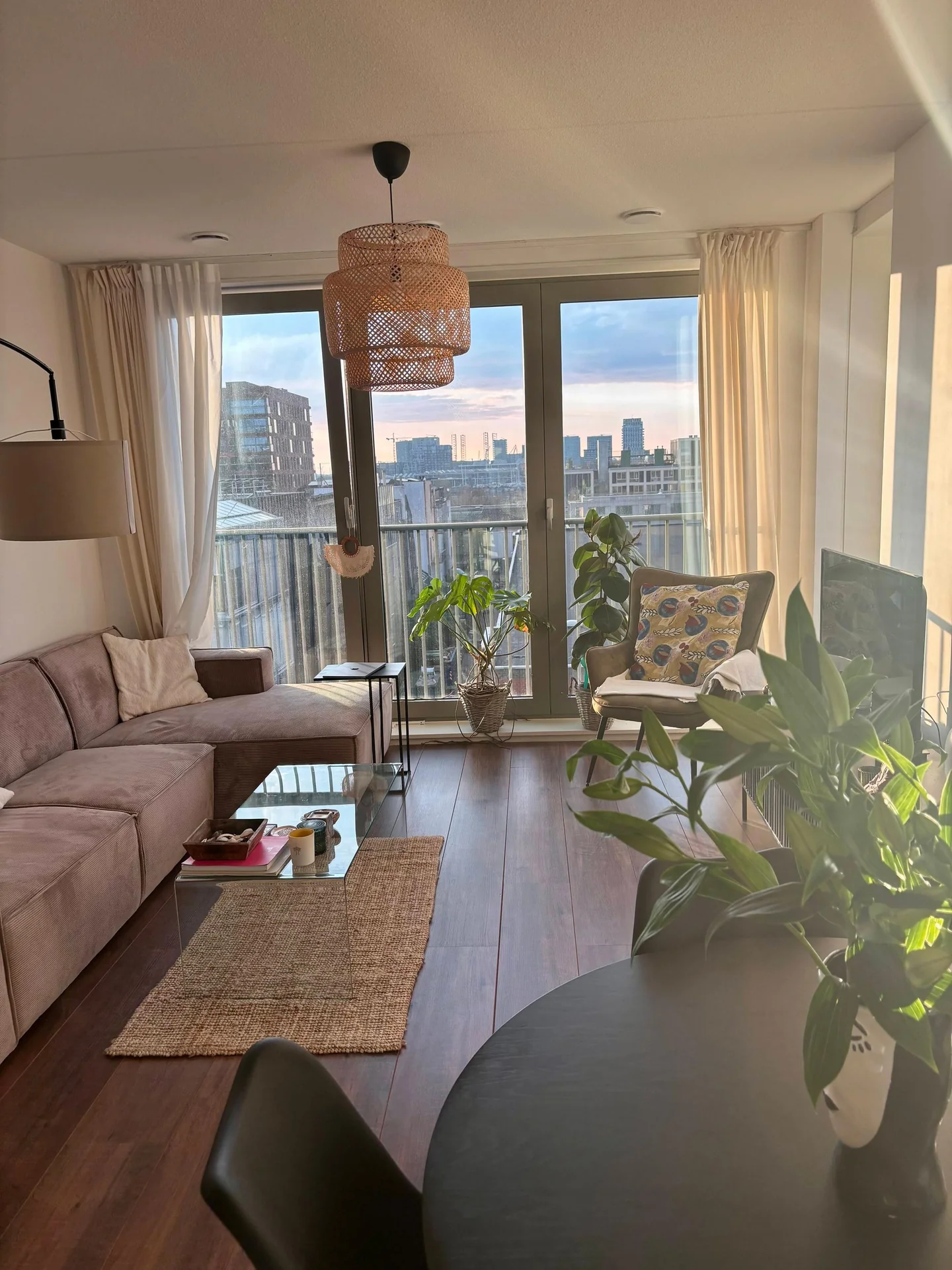 Foto van de Appartement gelegen aan de Johan van Hasseltkade in Amsterdam