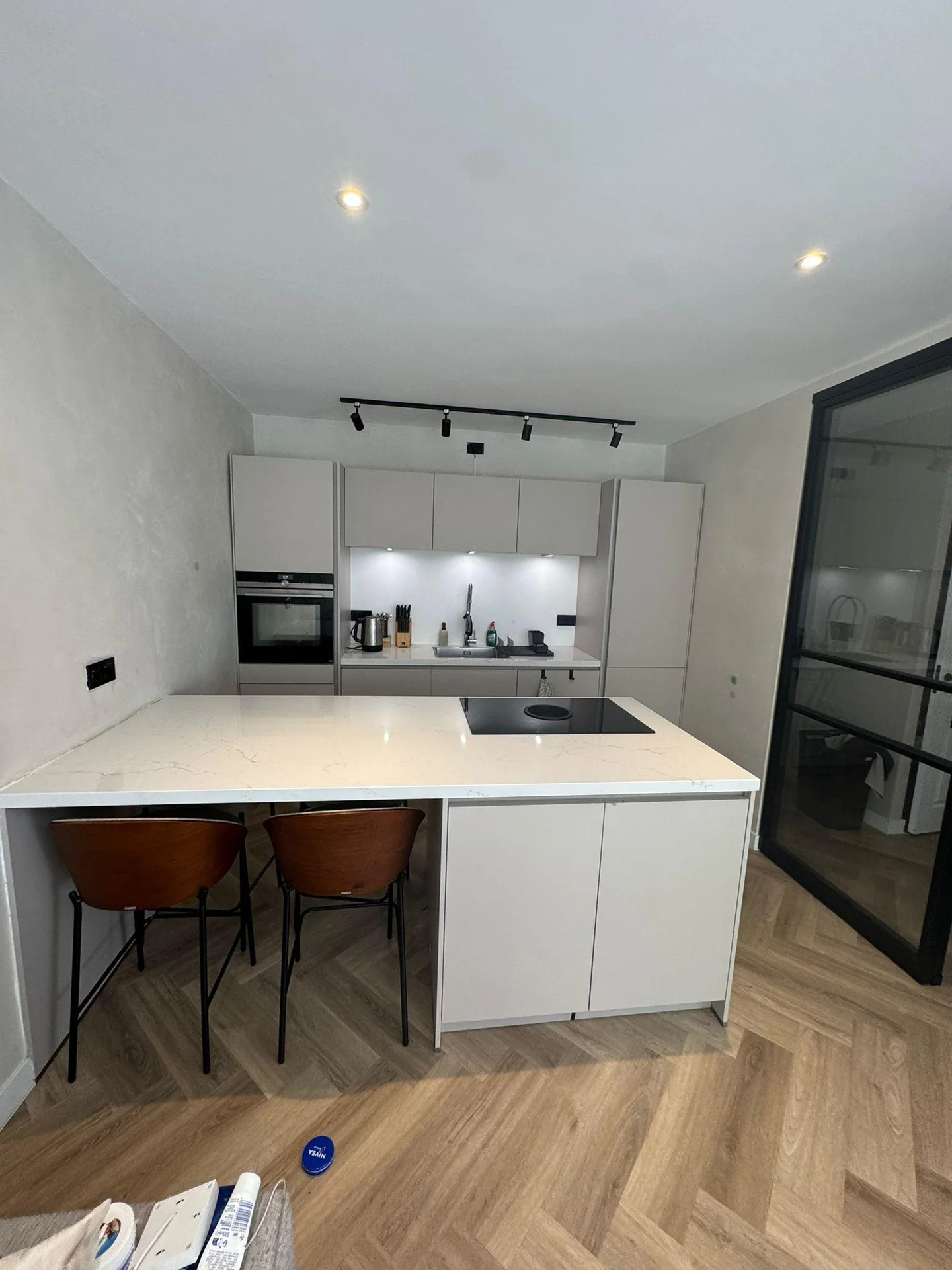 Foto van de Appartement gelegen aan de Kromme Leimuidenstraat in Amsterdam