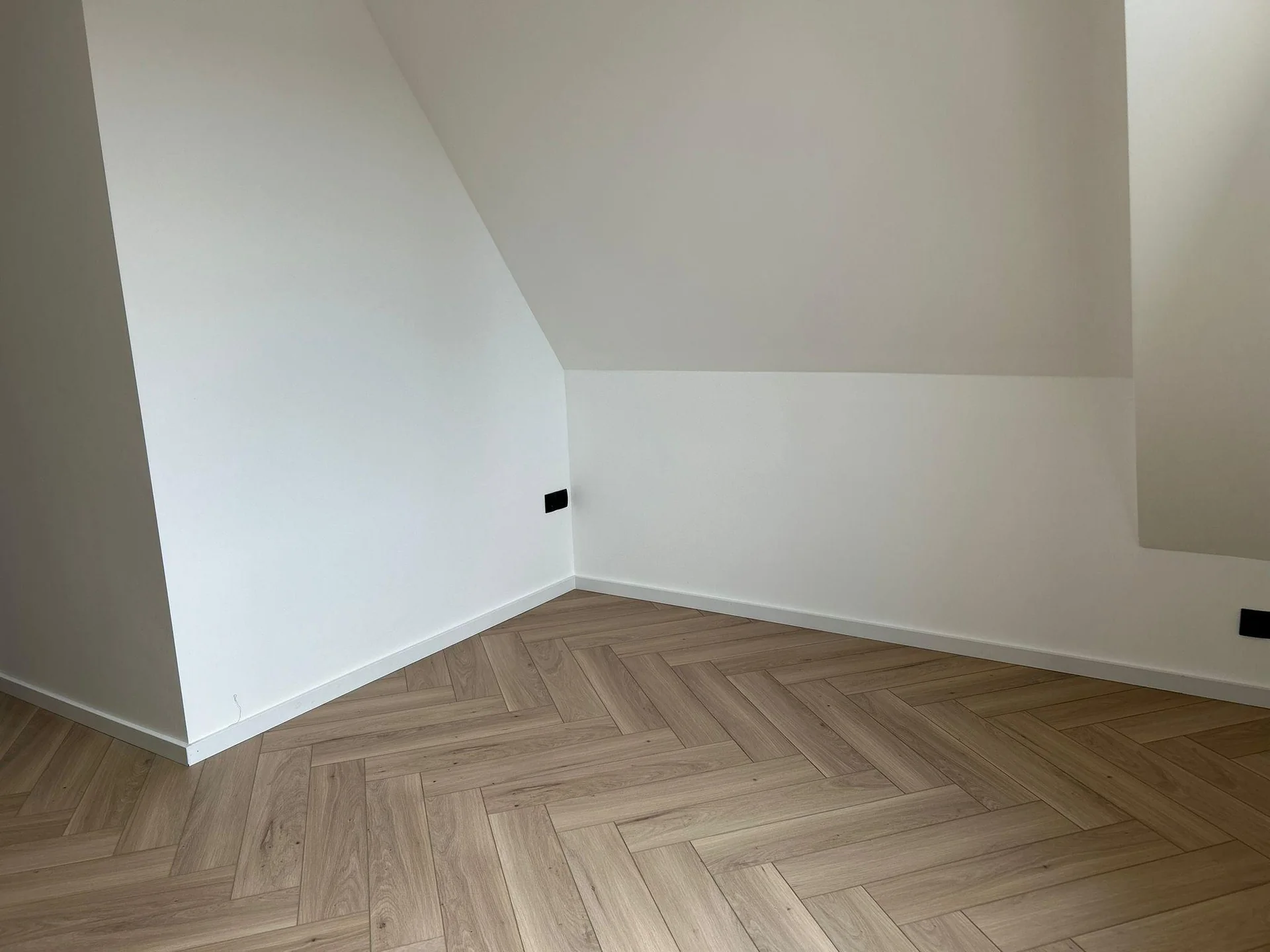 Foto van de Kamer gelegen aan de Adriana van Roonlaan in Den Haag