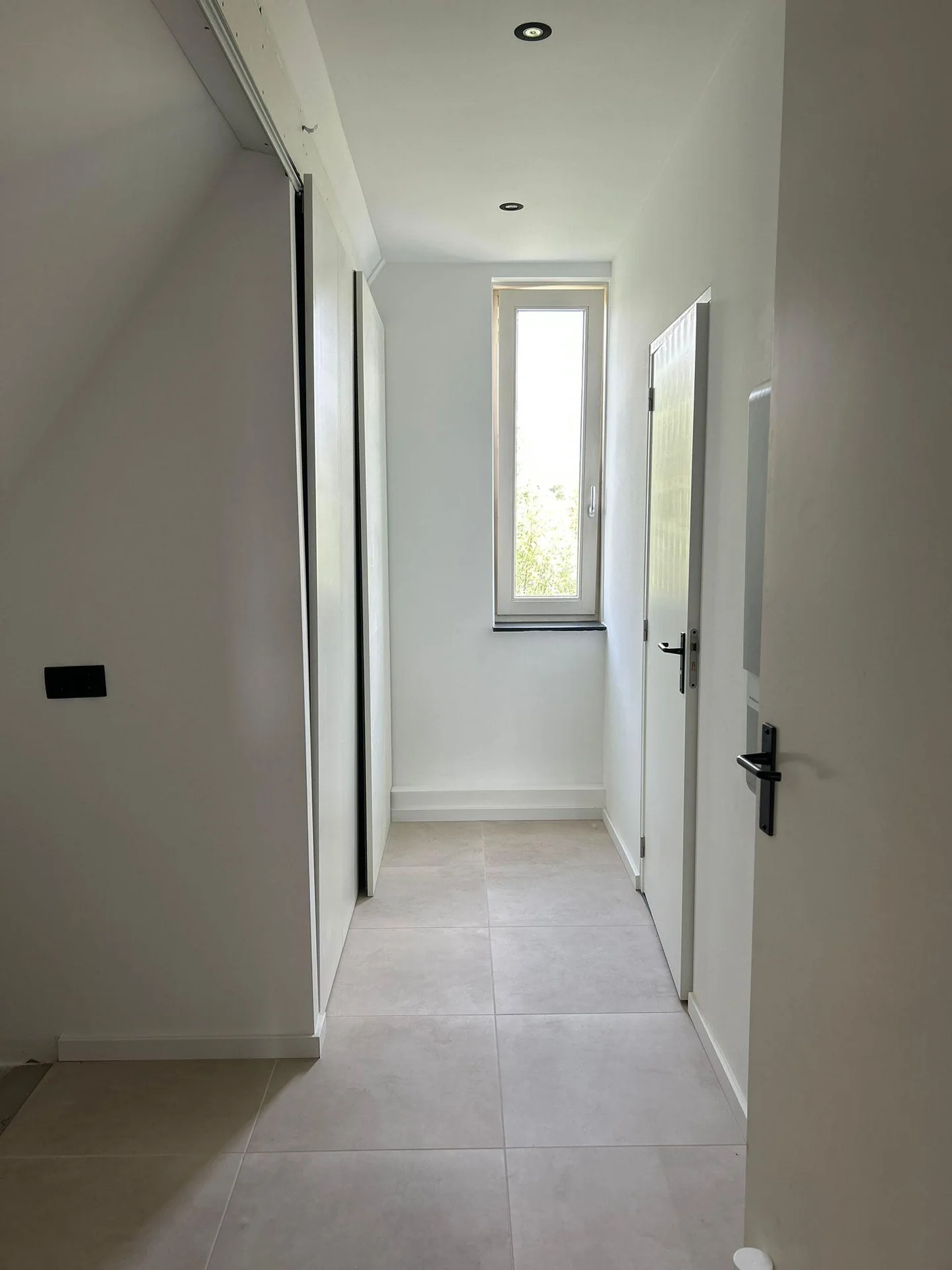 Foto van de Kamer gelegen aan de Adriana van Roonlaan in Den Haag