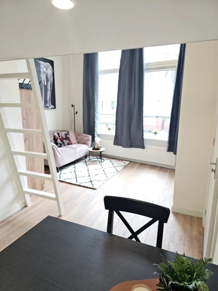 Foto van de Studio gelegen aan de Kanaalstraat in Utrecht