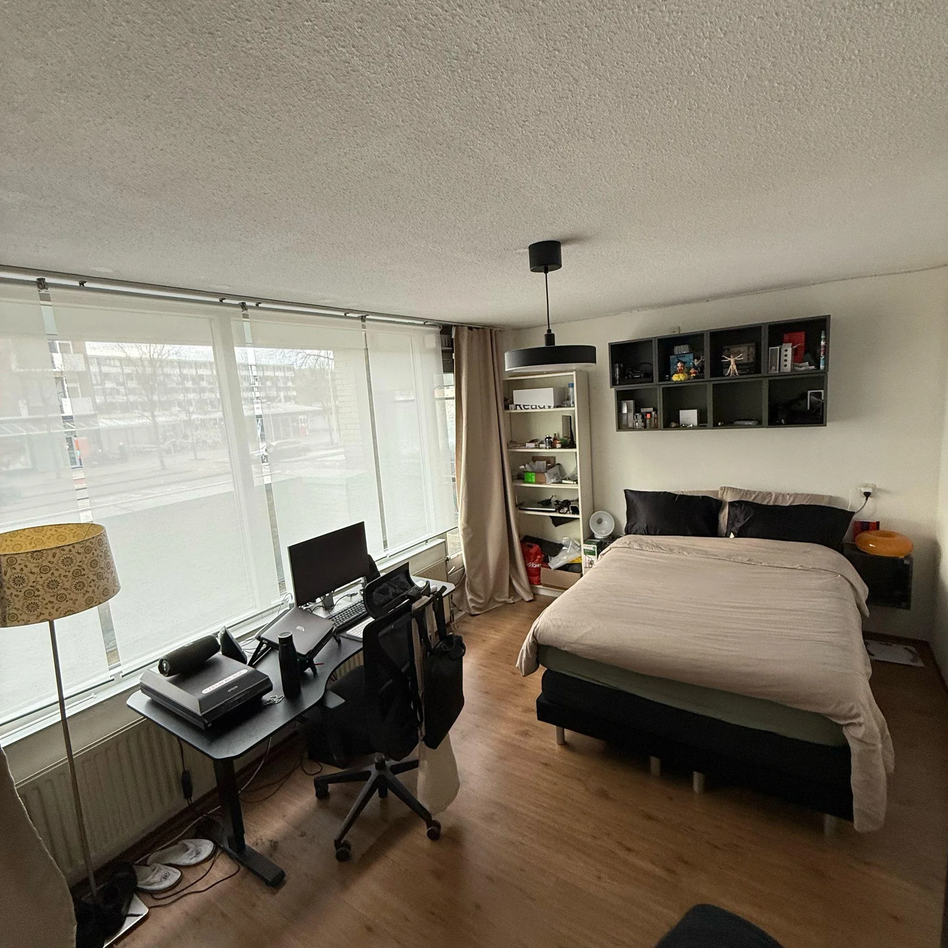 Foto van de Kamer gelegen aan de Johan Huizingalaan in Amsterdam