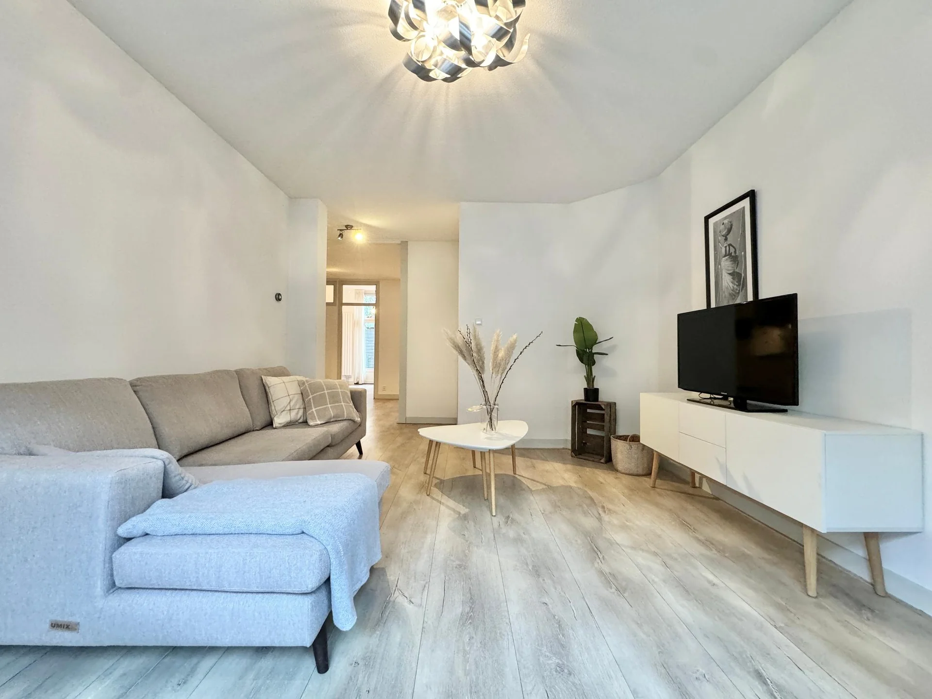 Foto van de Kamer gelegen aan de Overamstelstraat in Amsterdam