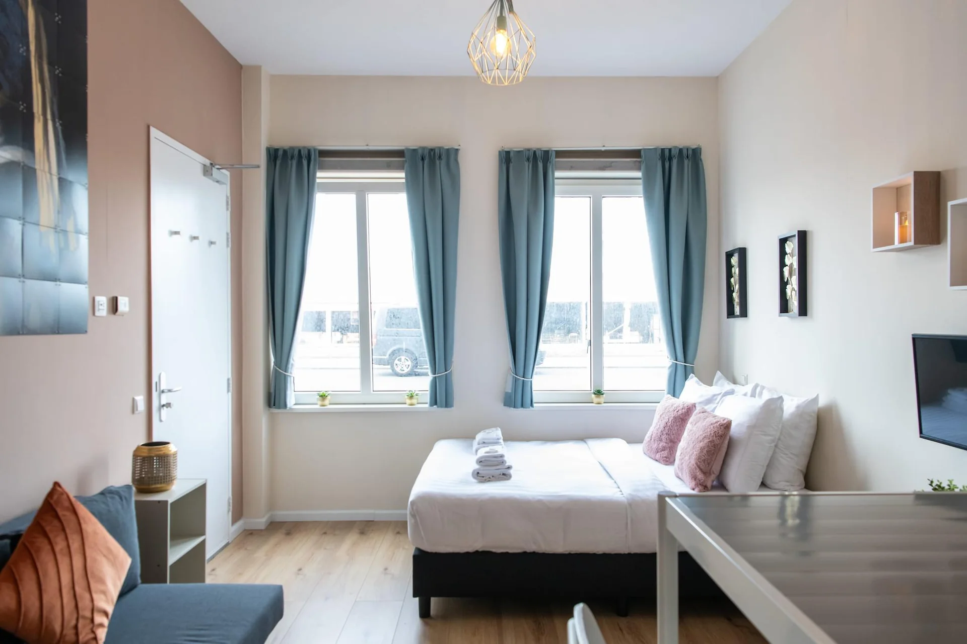 Foto van de Appartement gelegen aan de Klaprozenweg in Amsterdam
