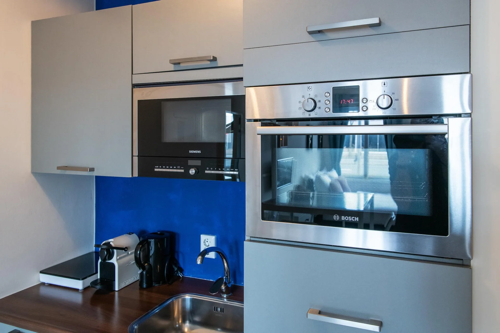 Foto van de Appartement gelegen aan de Klaprozenweg in Amsterdam