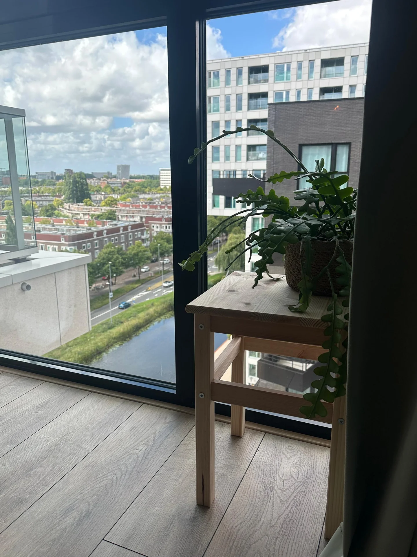 Foto van de Kamer gelegen aan de Haarlemmerweg in Amsterdam